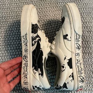 Limited edition Vans save our planet world map ivory sneakers